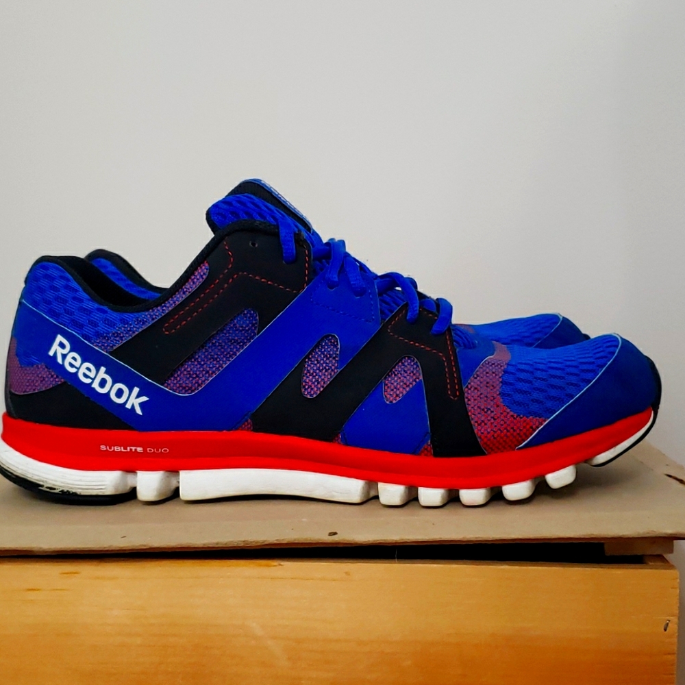 Reebok running/walking sneakers